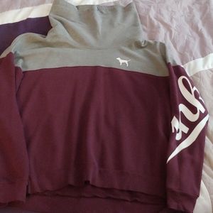VS Pink Sweatshirt L